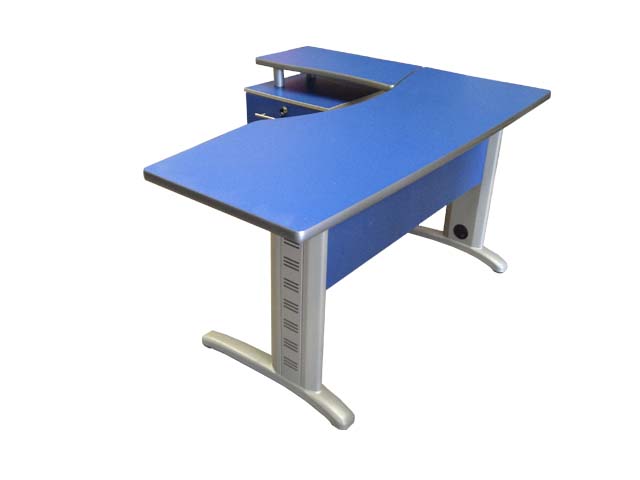 modulo-ejecutivo-kumia-160-x-150-cm-con-cajonera-status